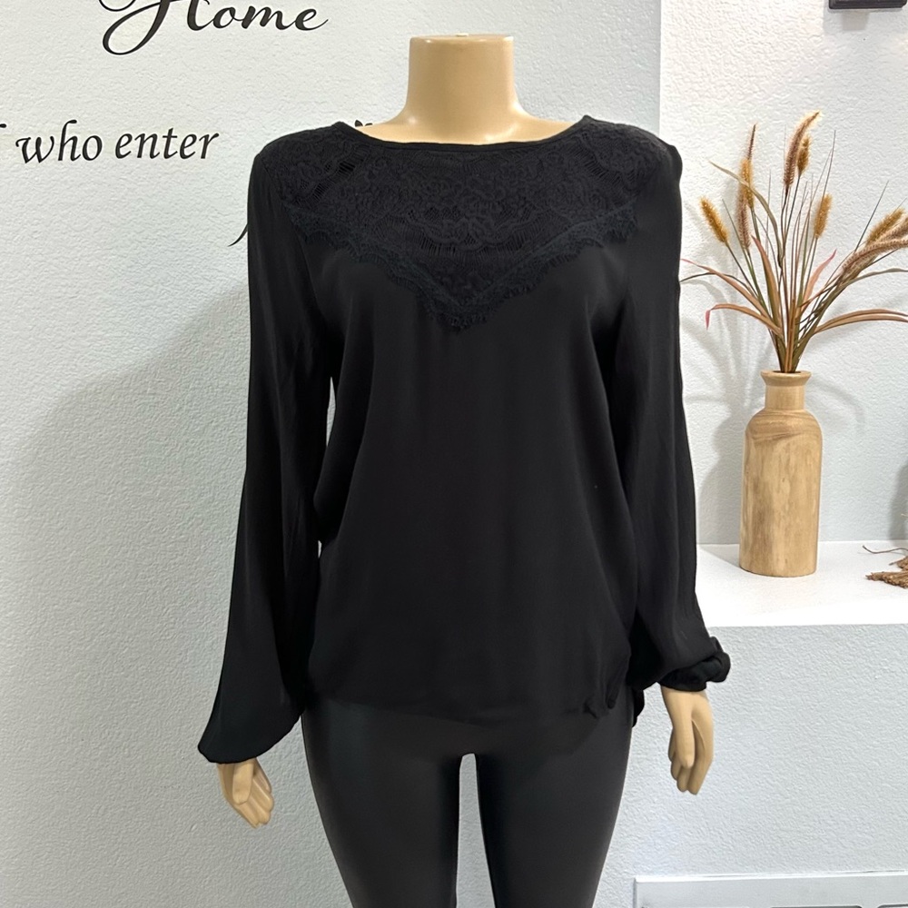Keysha Made In Italy Black Lace Top Size M High Low Blouse Long Sleeve EUC